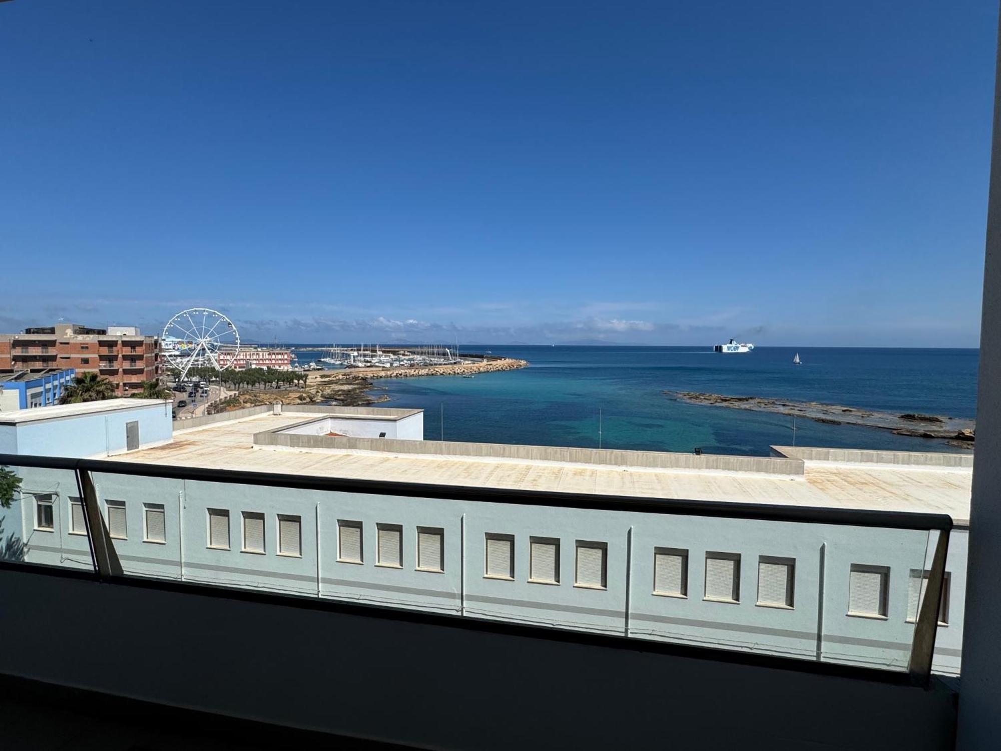 Appartamenti Lungomare Porto Torres Exterior foto